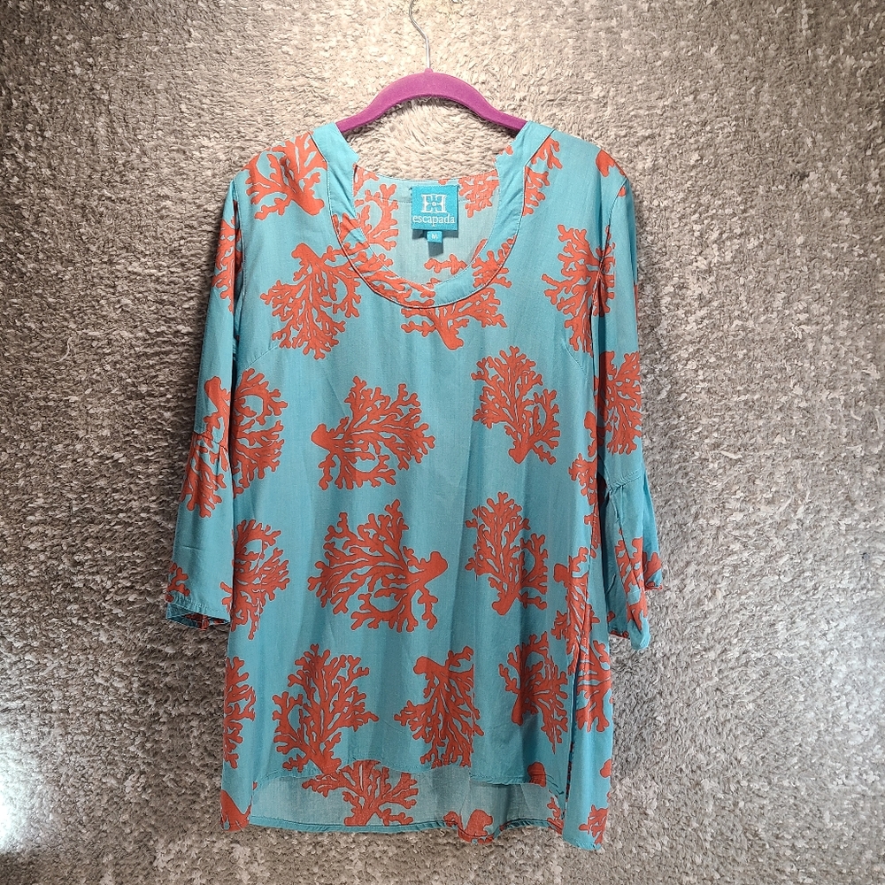 Escapada Womens Tunic Top Size M Blue Red Round Neckline 3/4 Sleeve Blouse Rayon